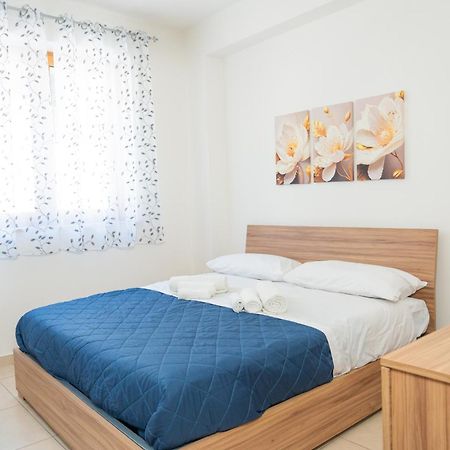 Free Parking Napoli Vista Mare Apartment Exterior photo
