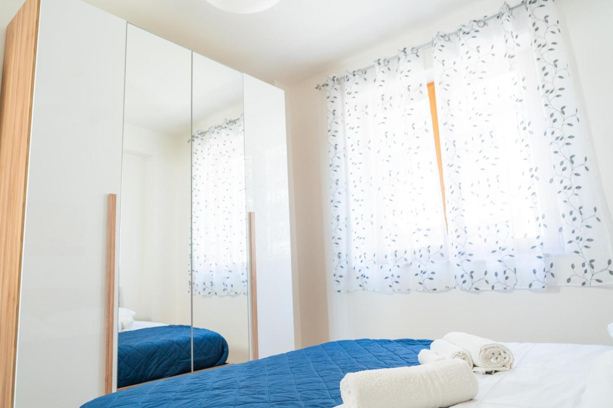 Free Parking Napoli Vista Mare Apartment Exterior photo